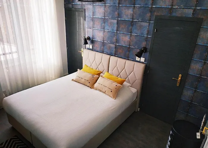 Hipster - Chez Axelle - קולמר