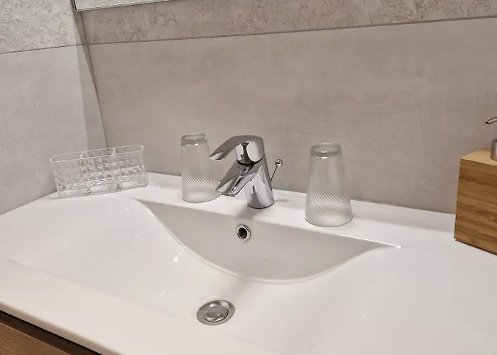 Hipster - Chez Axelle - לינה וארוחת בוקר קולמר